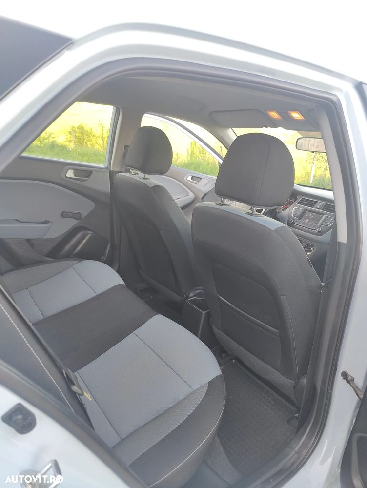 Hyundai i20 - 7