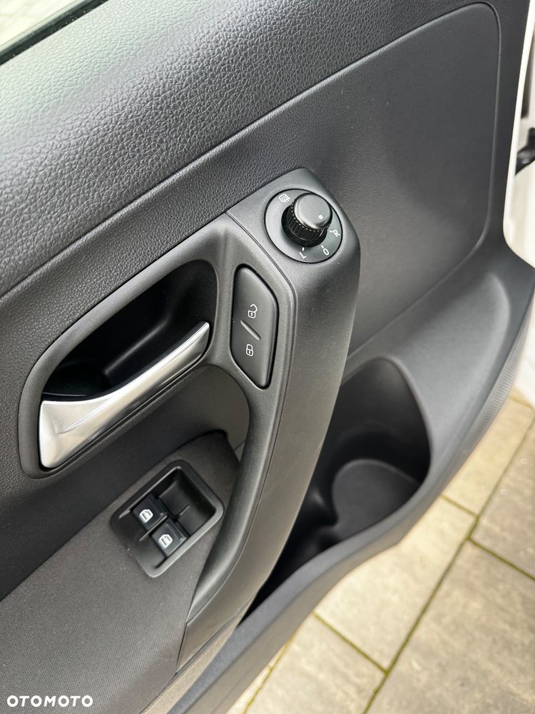 Volkswagen Polo - 6