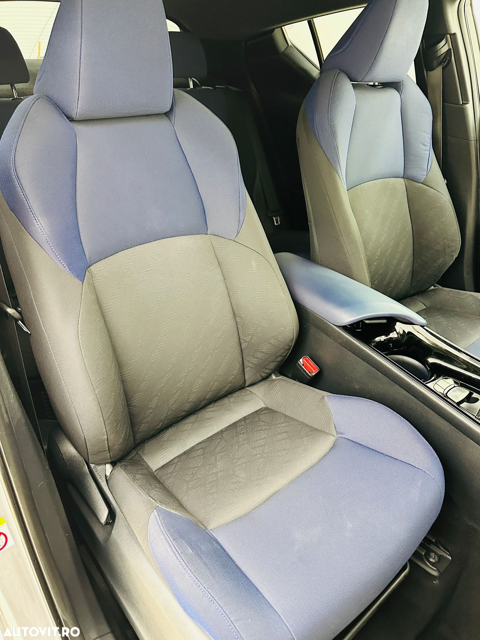 Toyota C-HR - 23