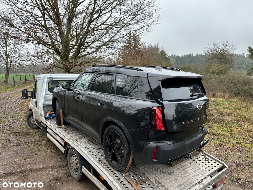 MINI Countryman ver-recharge-82-kwh-single-m-extended-range-rwd-plus - 4