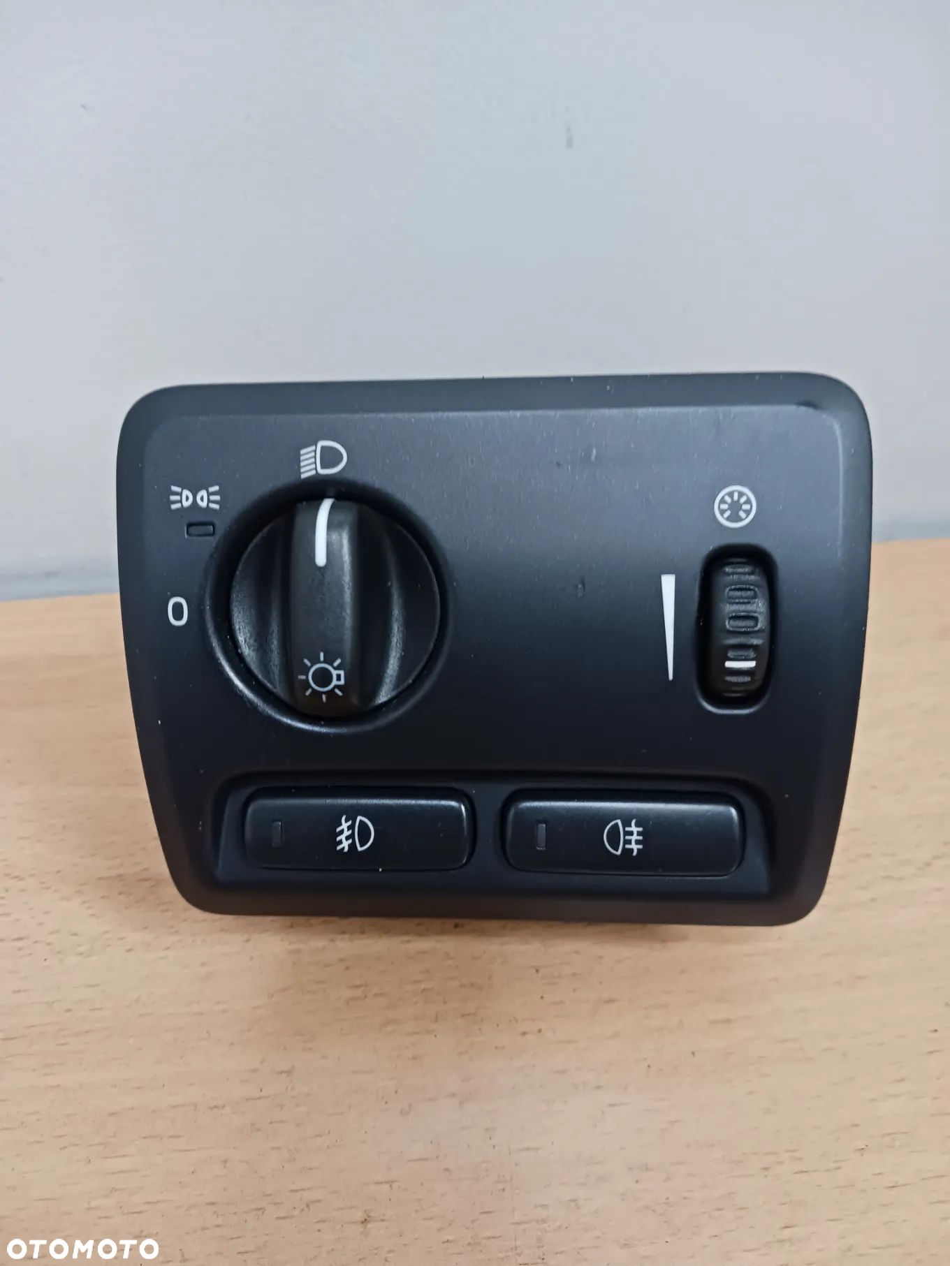Przełącznik świateł Volvo S60 V70 XC70 lift - czarny 2004 - 2007 r Xenon - 1