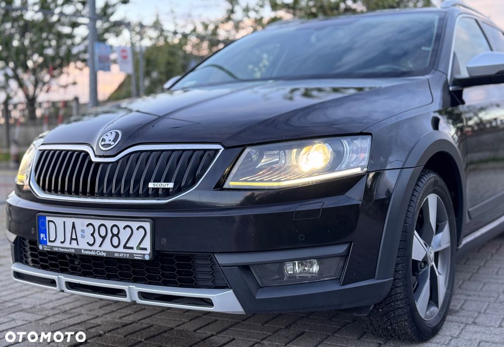 Skoda Octavia Scout 2.0 TDI 4x4 - 10