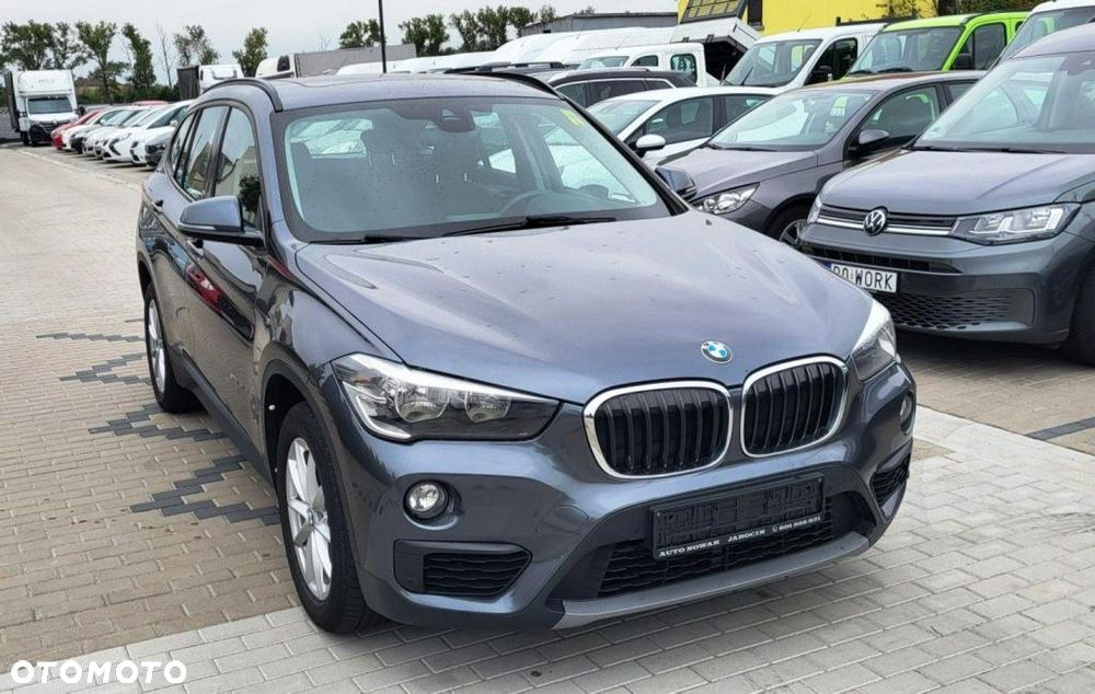 BMW X1 sDrive18i - 1