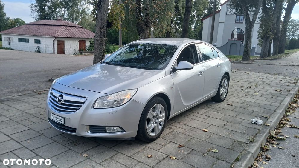 Opel Insignia 2.0 T Cosmo - 3