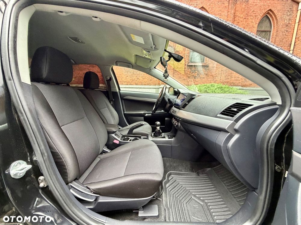 Mitsubishi Lancer 1.8 Inform - 39