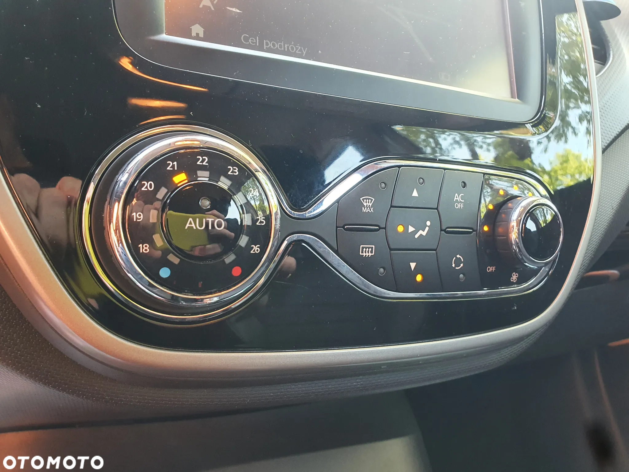 Renault Captur 1.2 TCe Intens EDC - 15