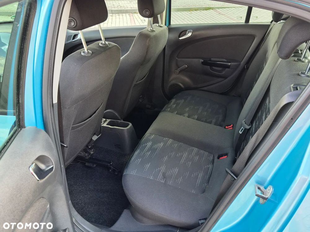 Opel Corsa - 12