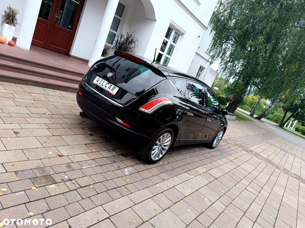 Lancia Delta 1.4 TurboJet 16v Gold - 17