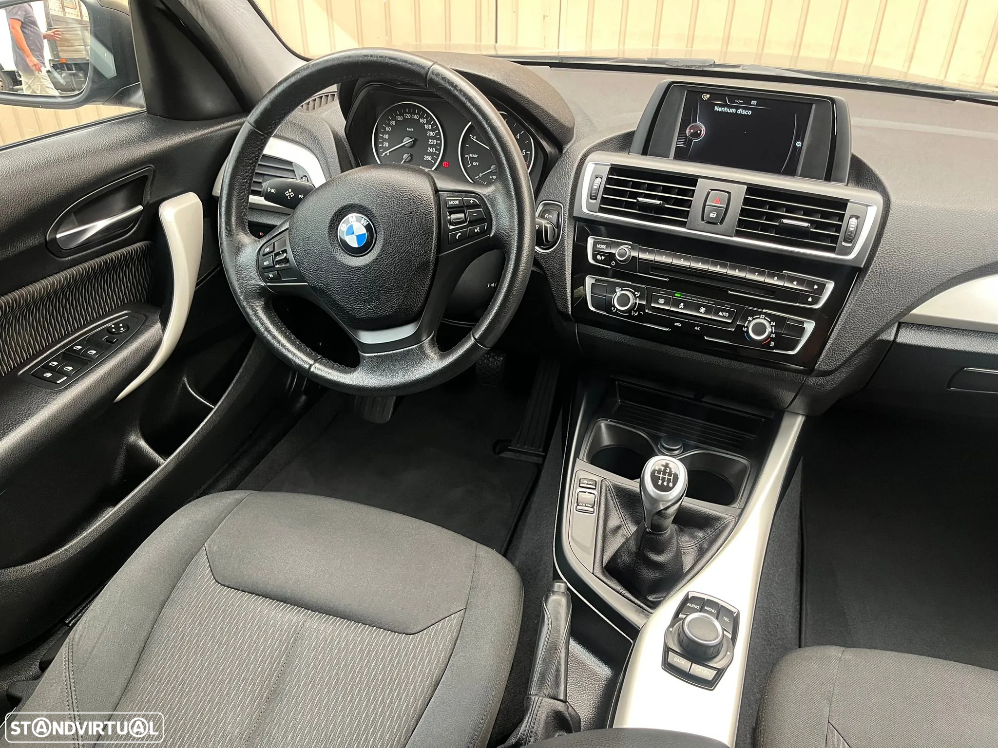 BMW 116 d EfficientDynamics - 21