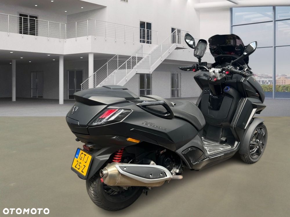 Peugeot Metropolis - 9
