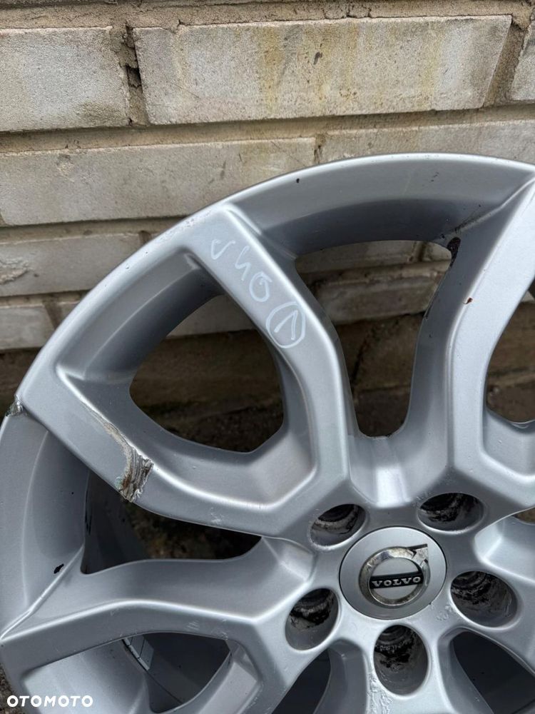 felga aluminiowa 7.0 17'' 5x108 et50 v40 ii v60 s60 ii 31423074 - 3