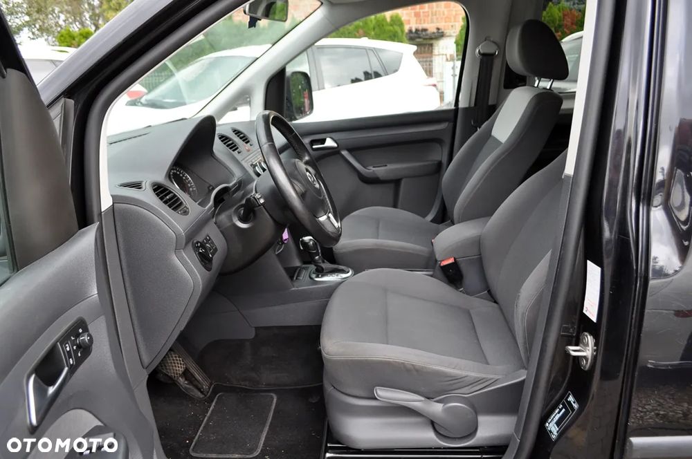 Volkswagen Caddy Comfortline DSG - 10