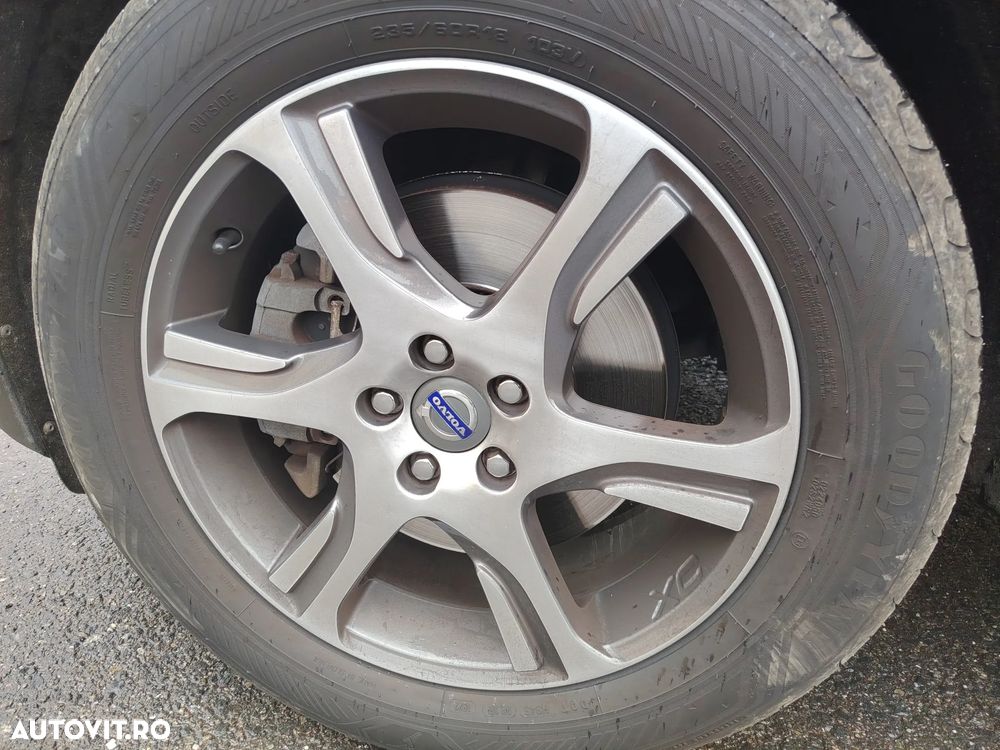Volvo XC 60 D4 AWD Rdesign - 11