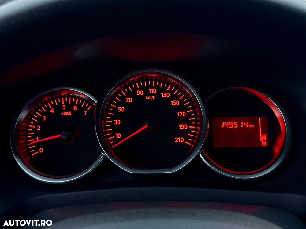 Dacia Logan 0.9 TCe 90 CP Laureate - 31