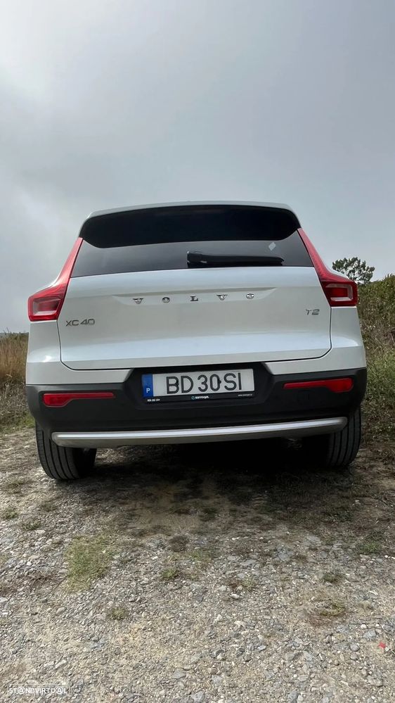 Volvo XC 40 1.5 T2 Essential Auto - 8