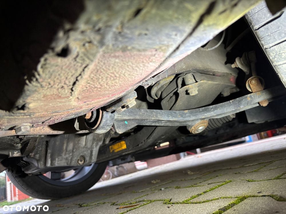 BMW Seria 3 328i - 26