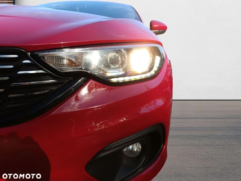 Fiat Tipo 1.4 T-Jet 16v Easy - 29