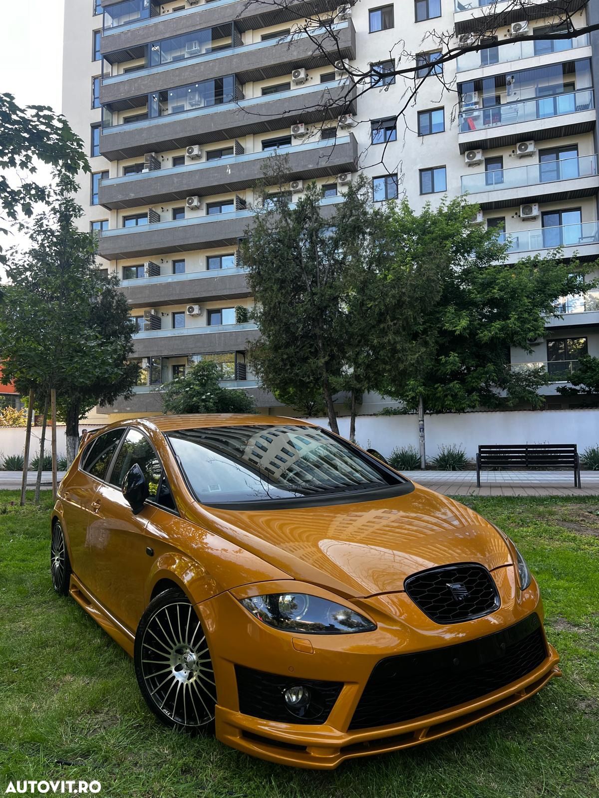Seat Leon 2.0 TDI DPF FR - 1
