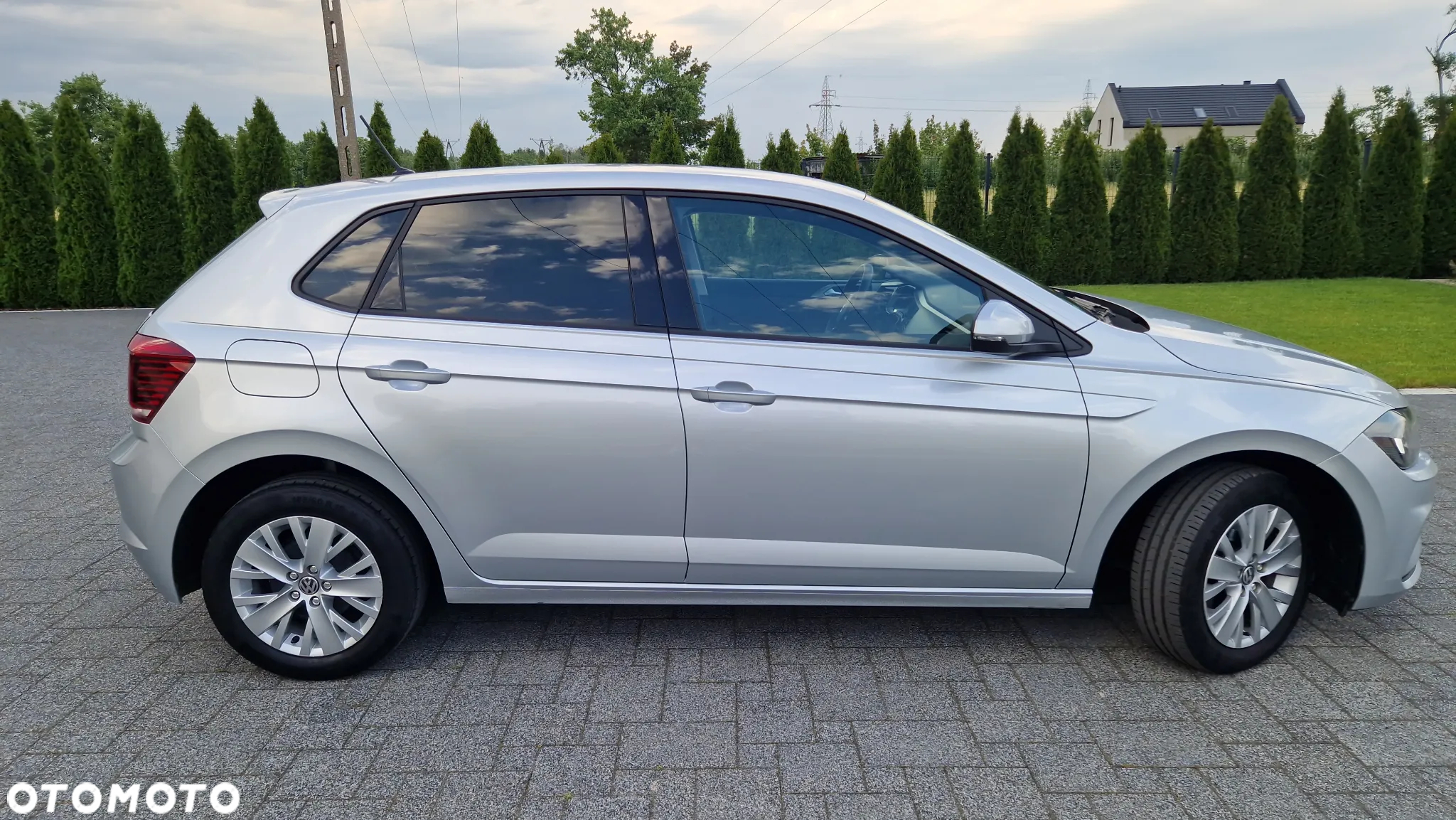 Volkswagen Polo 1.6 TDI SCR Comfortline - 16