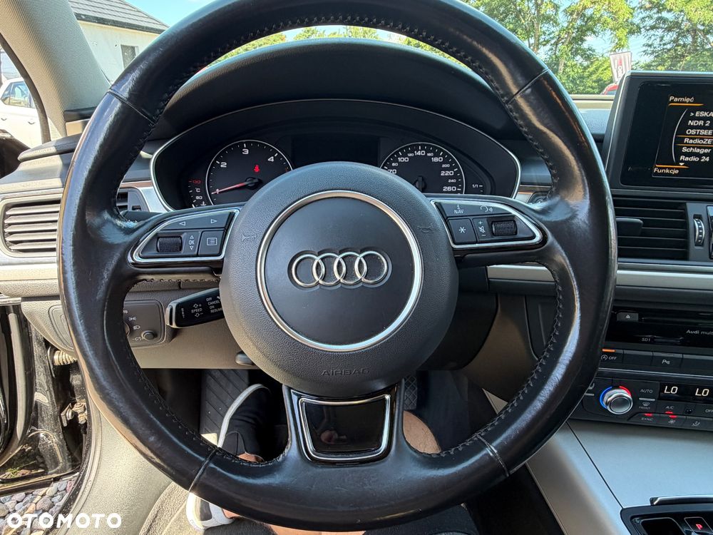Audi A6 Avant 2.0 TDI Ultra S tronic - 28