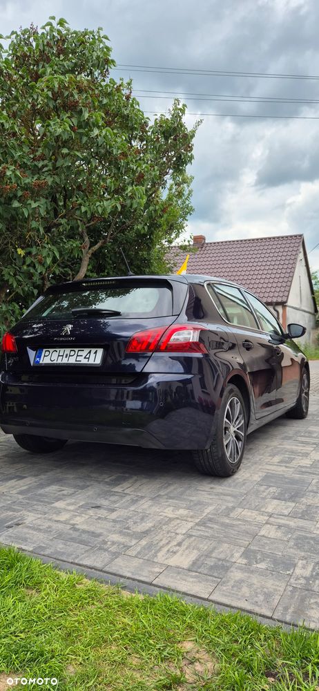 Peugeot 308 - 16