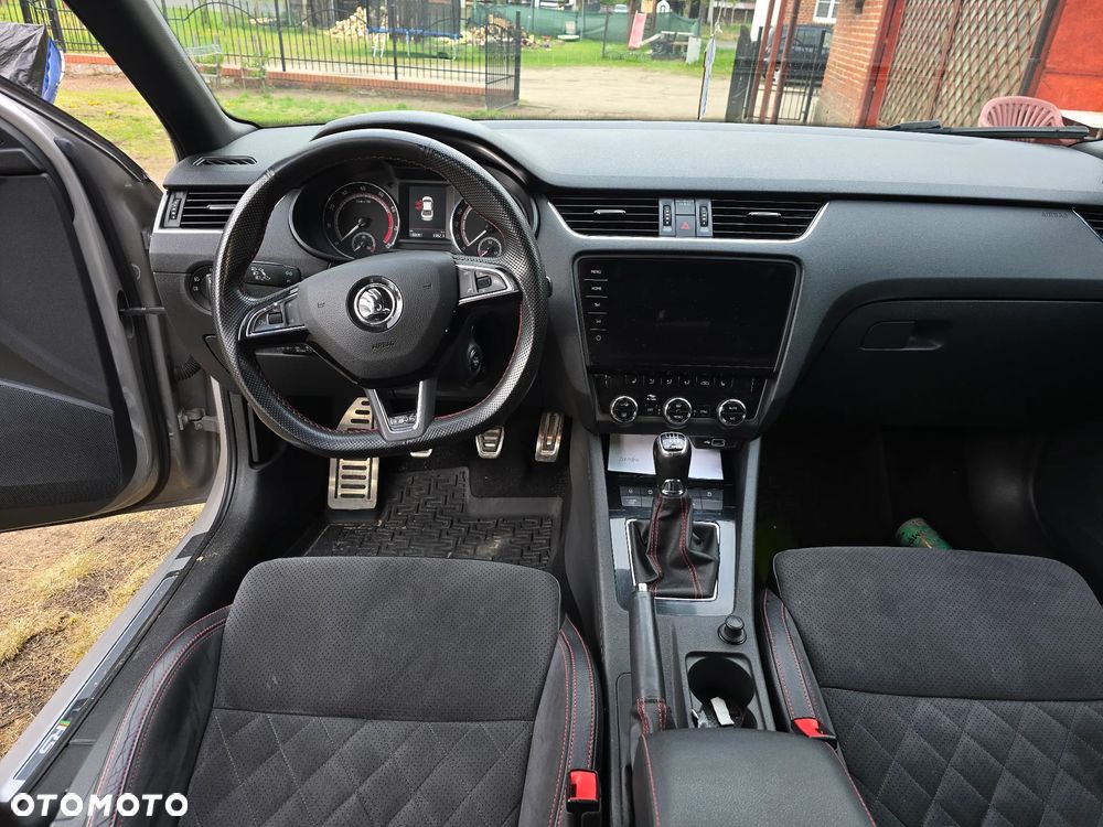 Skoda Octavia 2.0 TSI RS 245 - 6