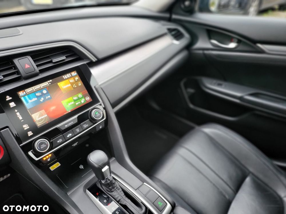 Honda Civic 1.5 i-VTEC Turbo CVT Executive - 27