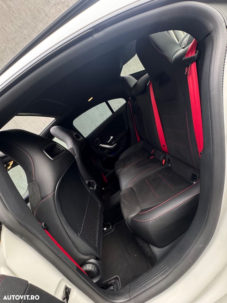 Mercedes-Benz CLA - 6