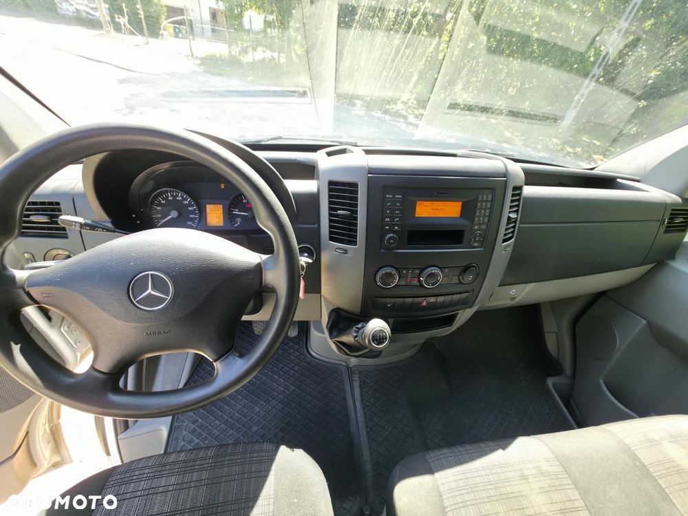 Mercedes-Benz SPRINTER - 9