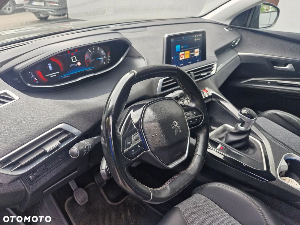 Peugeot 3008 PureTech 130 Stop & Start GPF Allure - 14