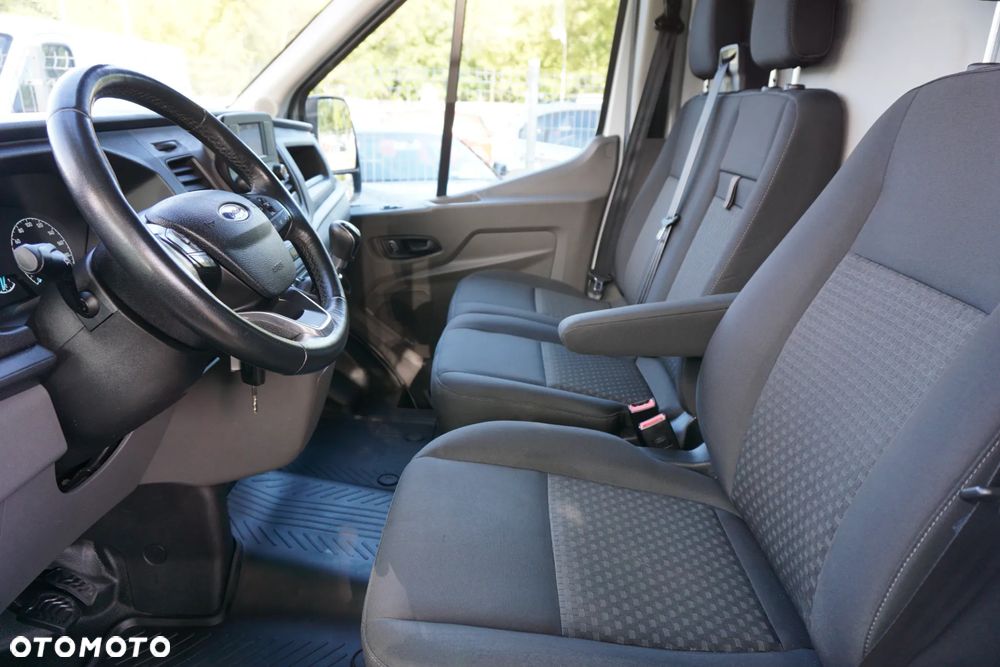 Ford TRANSIT - 9