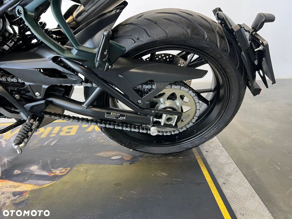 Benelli 752 S - 16