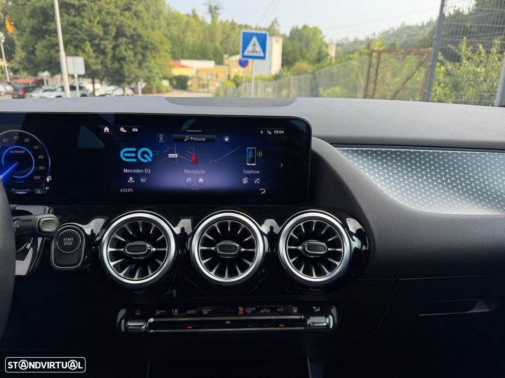Mercedes-Benz EQA 250 Progressive - 40