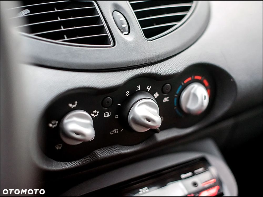 Renault Twingo - 28