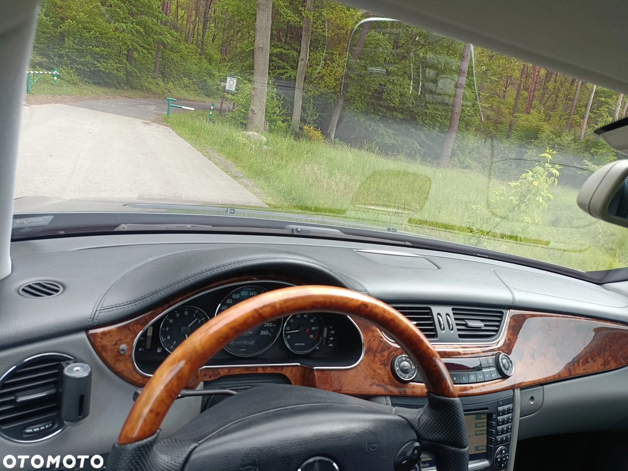 Mercedes-Benz CLS 350 - 24
