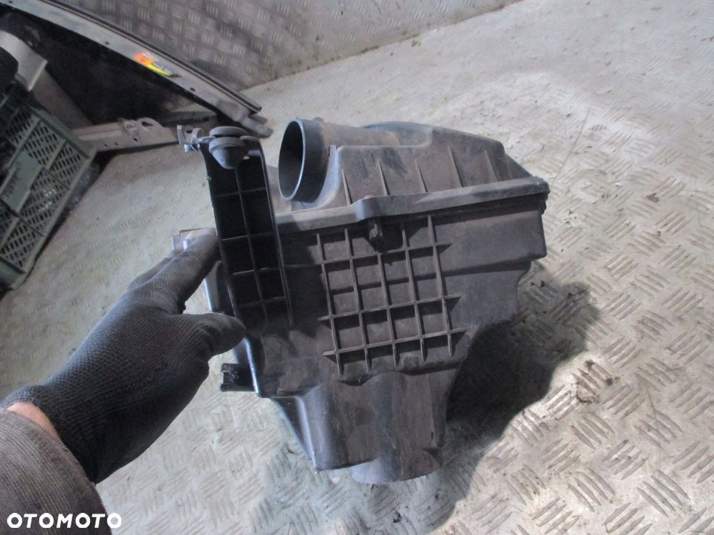 OBUDOWA FILTRA POWIETRZA FORD C-MAX I 1.8B - 3