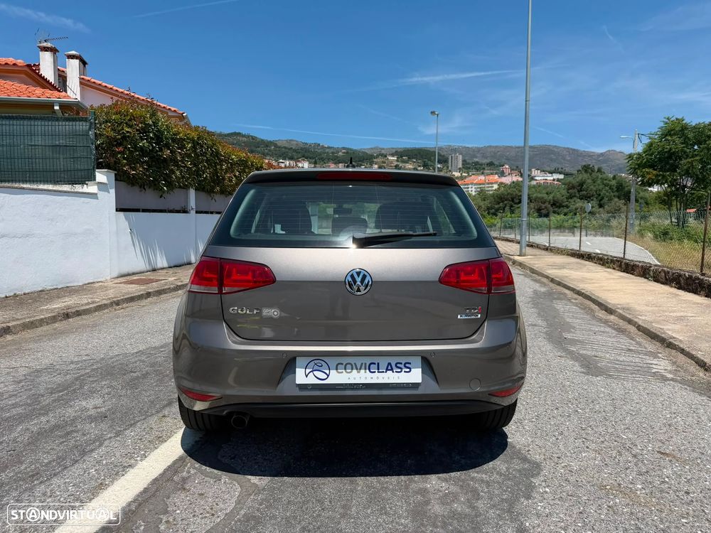 VW Golf 1.6 TDI Confortline DSG - 7