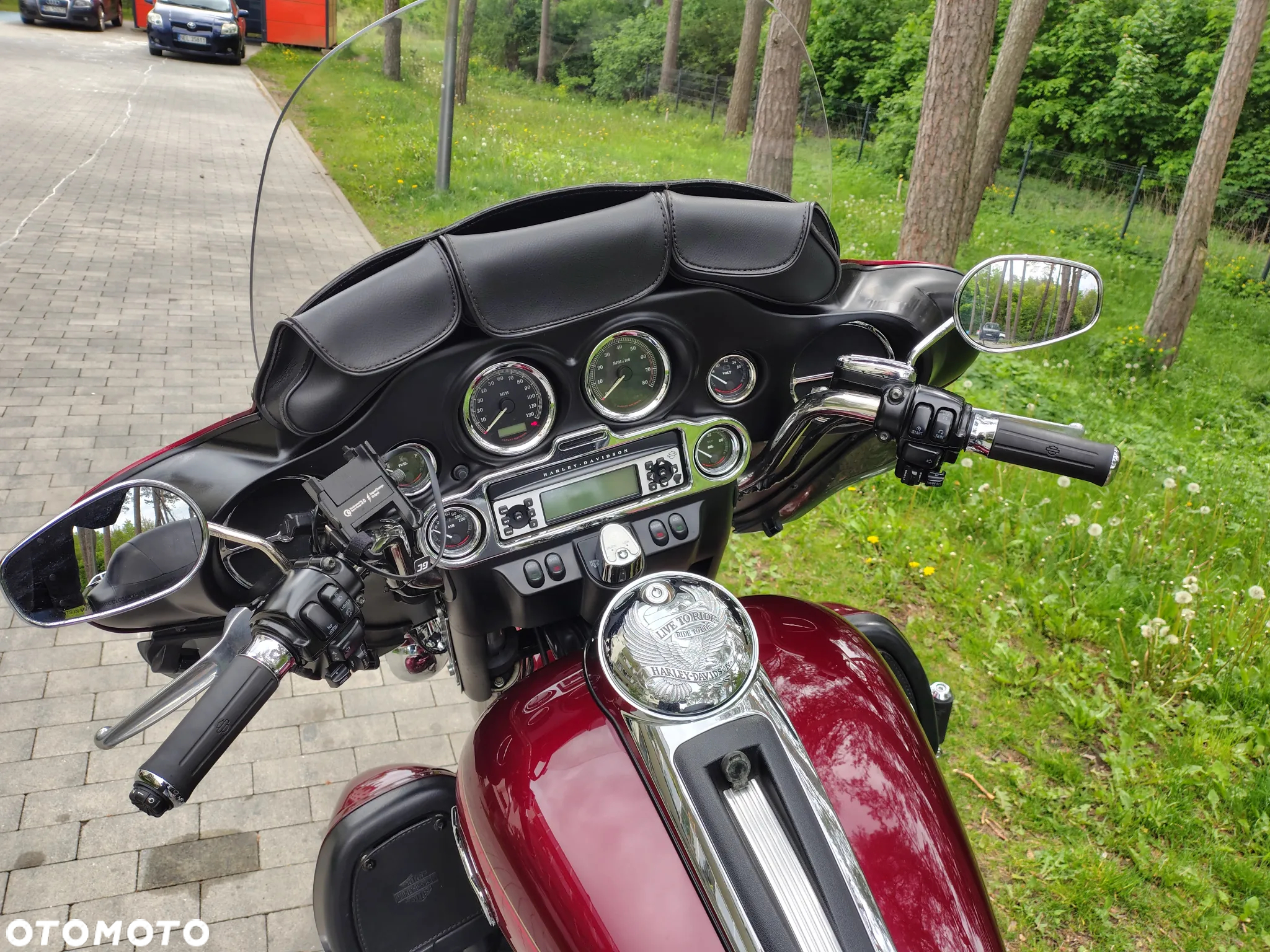 Harley-Davidson FLHTCU Ultra - 7