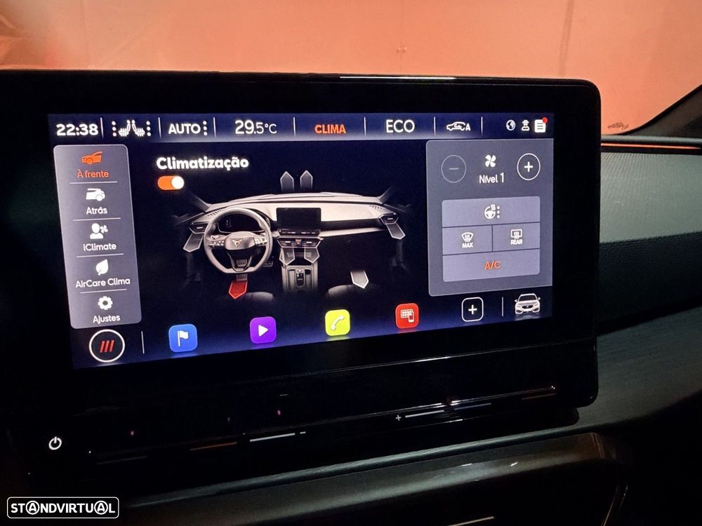 Cupra Leon ST 1.4 e-Hybrid VZ DSG - 11