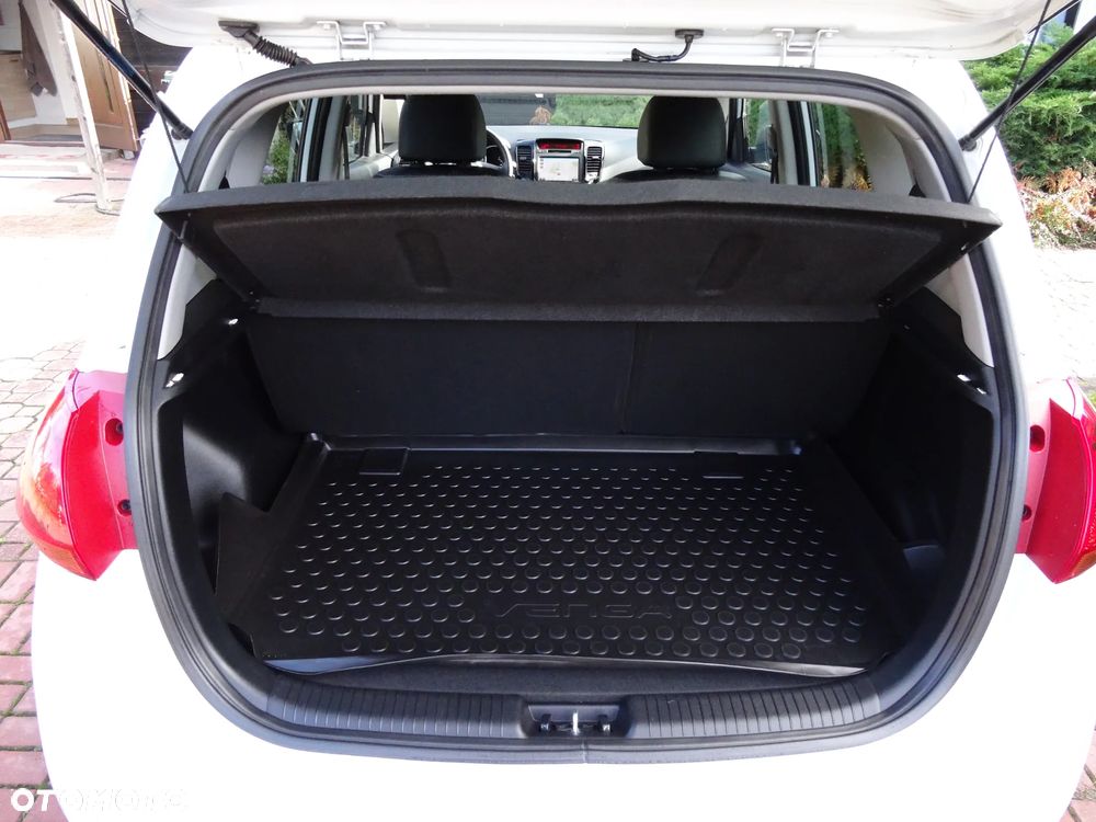 Kia Venga 1.4 CVVT Dream-Team Edition - 30