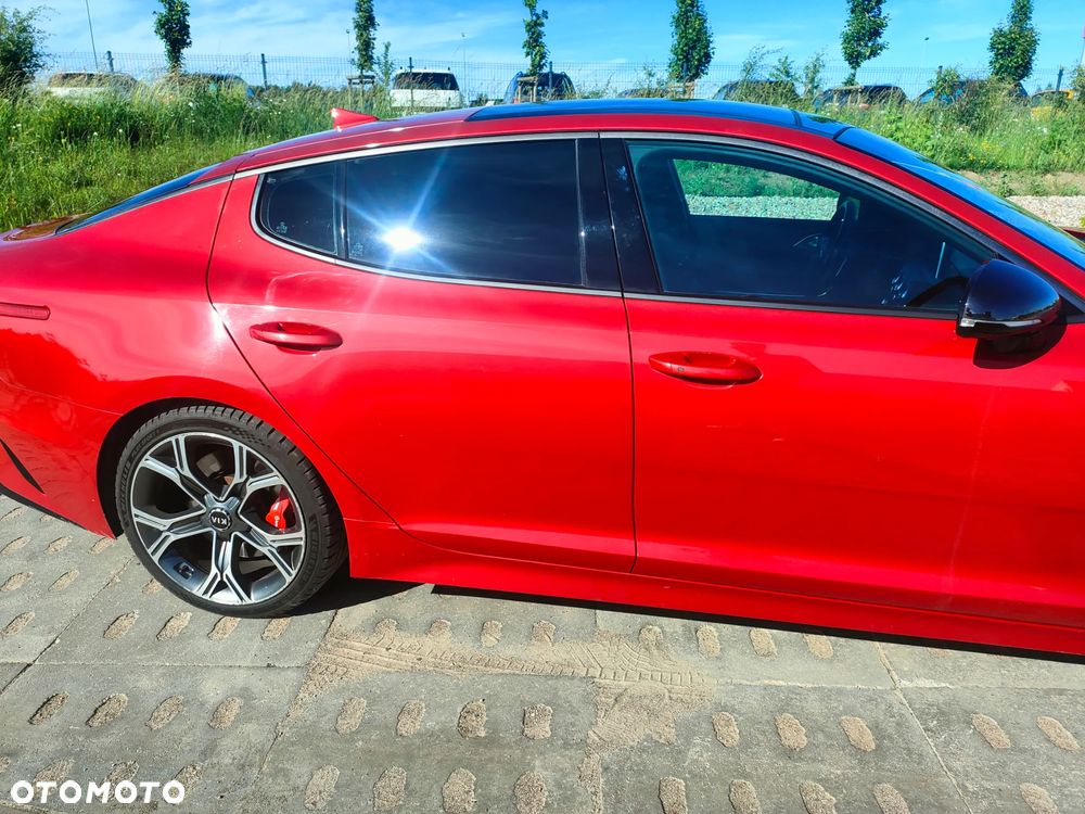 Kia Stinger - 6