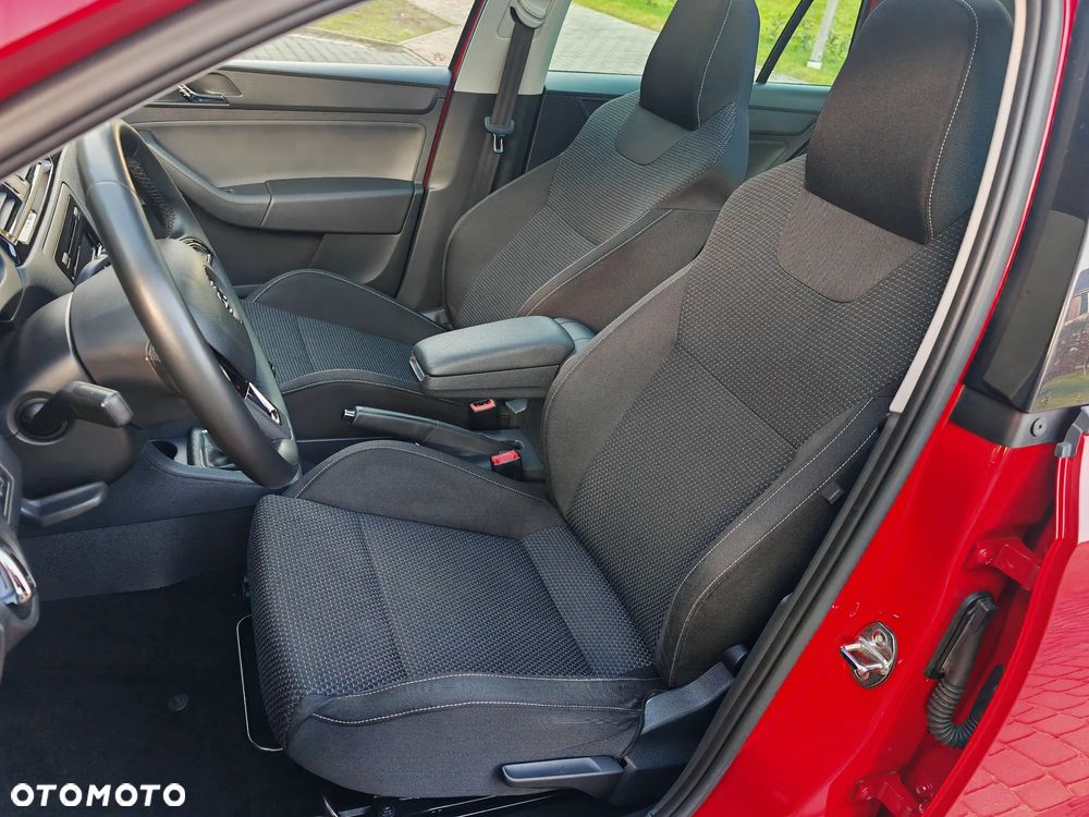 Skoda RAPID 1.2 TSI Style Plus - 4