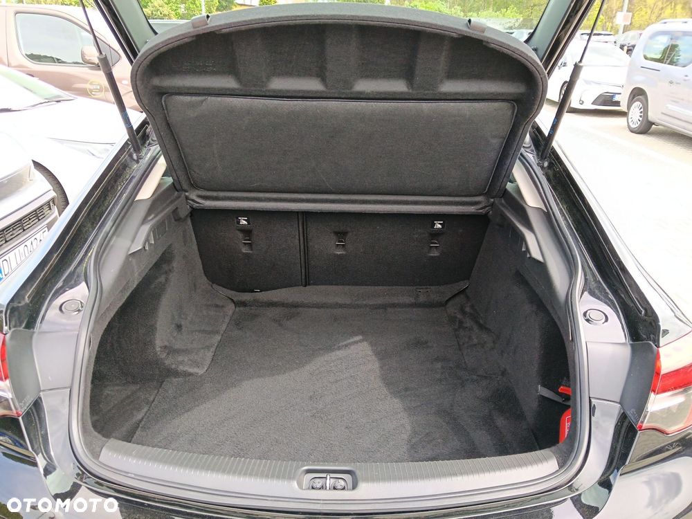 Opel Insignia 1.5 T Elite S&S - 16