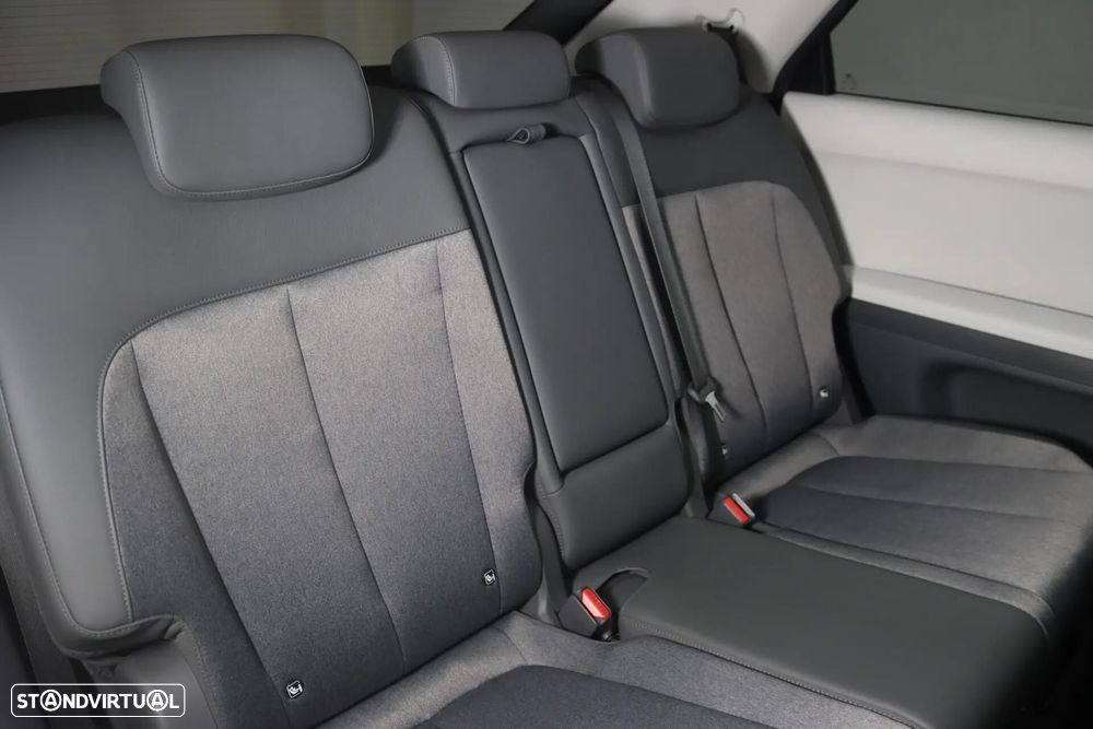 Hyundai Ioniq 5 72,6 kWh 4WD Techniq - 26