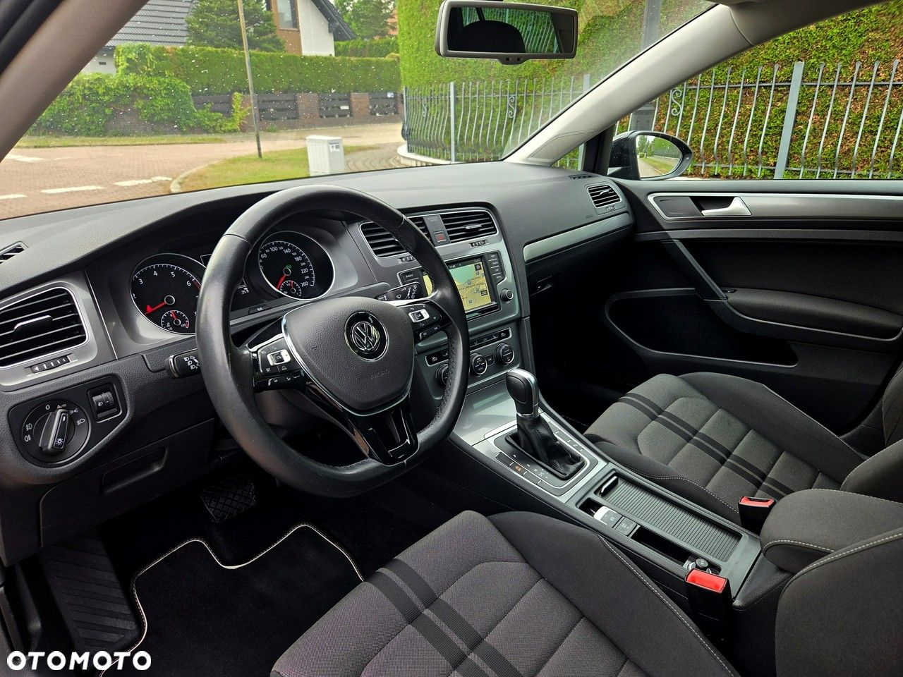 Volkswagen Golf 1.4 TSI (BlueMotion Technology) DSG Comfortline - 9