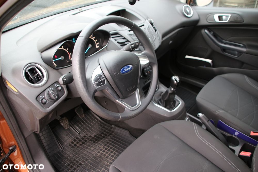 Ford Fiesta 1.25 Ambiente - 22