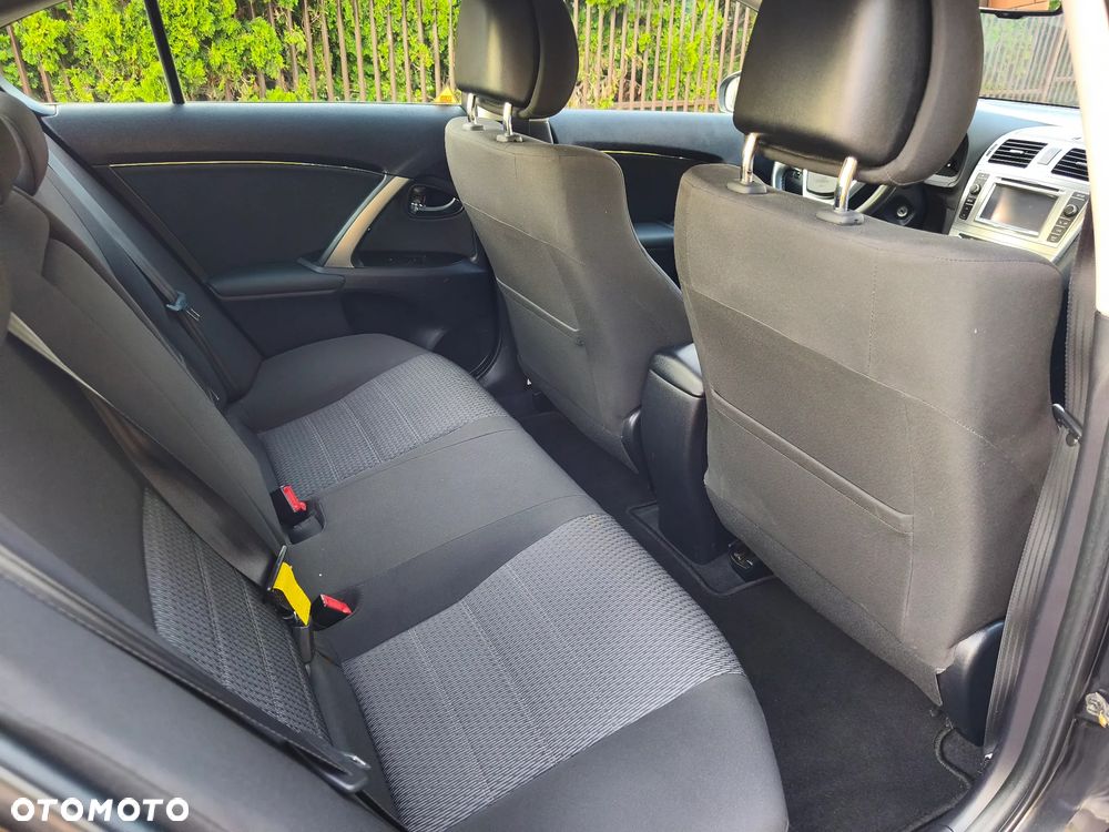 Toyota Avensis 1.8 Business Edition - 23