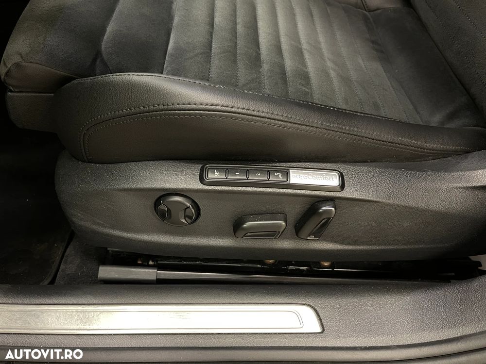 Volkswagen Passat 2.0 TDI DSG Highline - 24