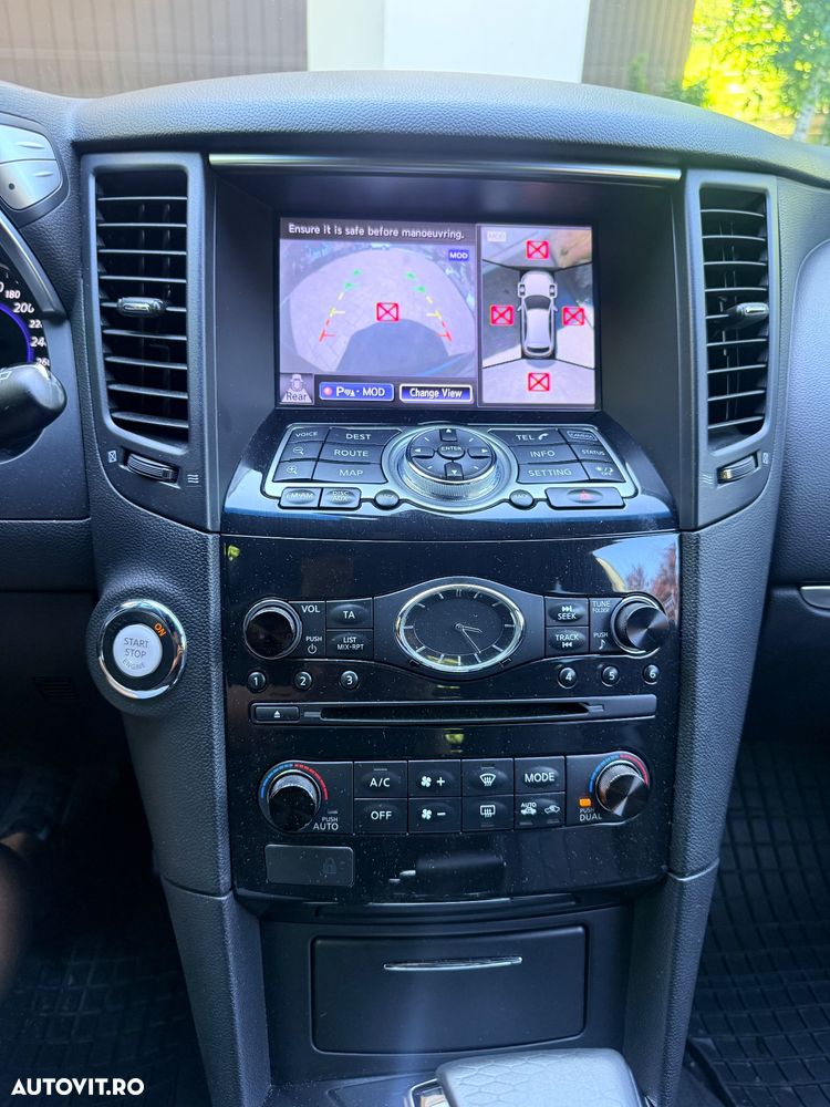 Infiniti FX 30 FX30d AWD Aut. GT Premium - 12