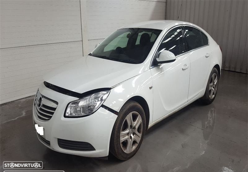 Opel Insignia 2.0 Ecotec de 2011 disponível para peças - 3